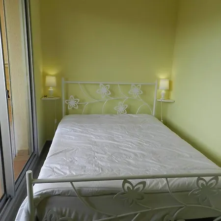 Apartment Bormes-les-mimosas, 2 Pieces, 4 Personnes - Fr-1-251-648 *