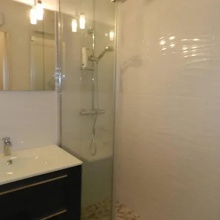 Bormes-les-mimosas, 2 Pieces, 4 Personnes - Fr-1-251-648 Bormes-les-Mimosas